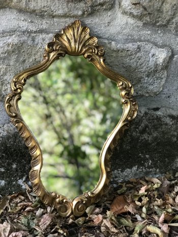 Petit miroir XVIII ème doré